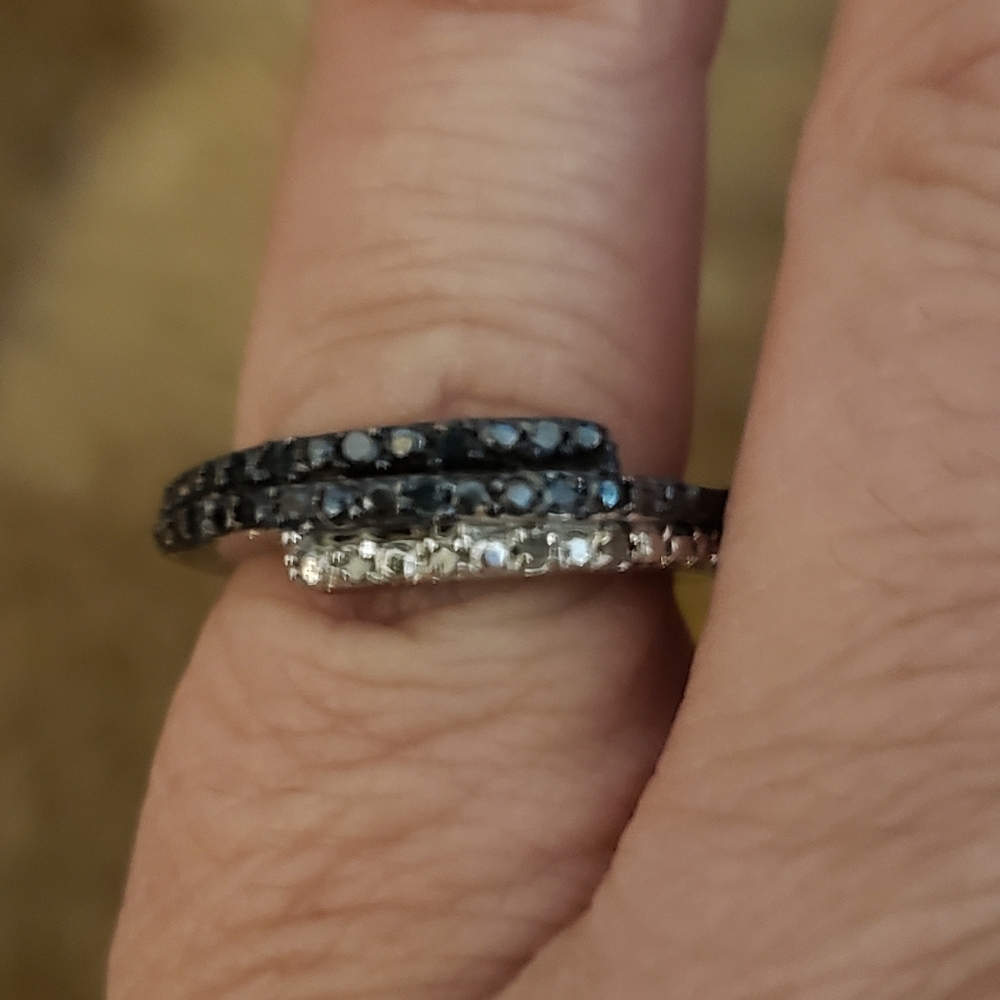 🎉SALE🎉 Sz 5, Blue & White Diamond Crossover Band, 925 Silver,0.14 cts, SAVE$20